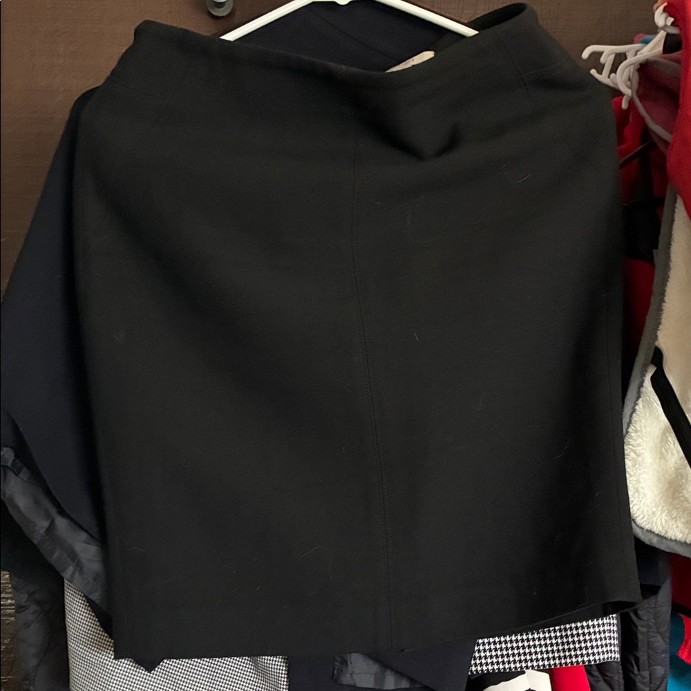 LOFT Classic Black Pencil Skirt
